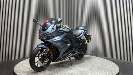 Lexmoto LXS 125 E55 2025 ONLY 5K 125CC LEARNER SPORTS BIKE 10