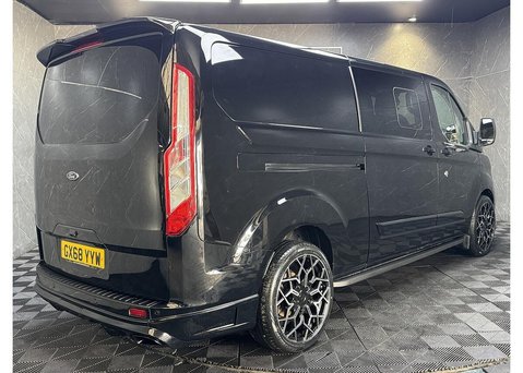 Ford Transit Custom 2.0 300 EcoBlue Limited Crew Van Double Cab 5dr Diesel Manual L2 H1 Euro 6 8
