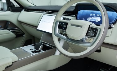Land Rover Range Rover P460e Autobiography LWB 8