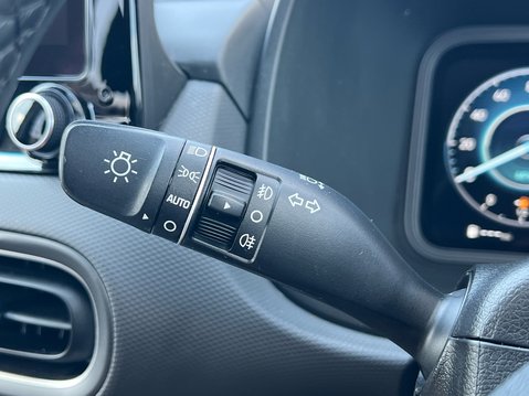 Hyundai KONA GDI PREMIUM 33