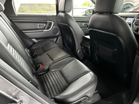Land Rover Discovery Sport 2.0 TD4 HSE Luxury Auto 4WD Euro 6 (s/s) 5dr 29