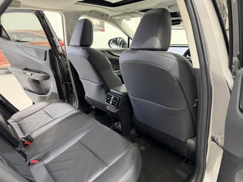 Lexus NX 450H PLUS TAKUMI 52