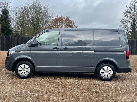 Volkswagen Transporter T28 TDI P/V STARTLINE 6