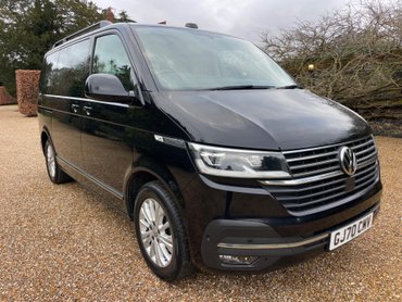 Volkswagen Caravelle 2.0 TDI Executive MPV 5dr Diesel DSG Euro 6 (s/s) (150 ps)