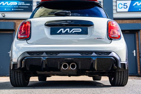 Mini Hatch 2.0 John Cooper Works Auto 3dr 53