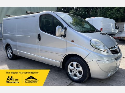 Vauxhall Vivaro 2.0 2900 CDTi Sportive Panel Van 4dr Diesel Manual FWD L3 (195 g/km, 113 bh 1