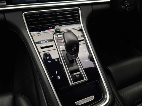 Porsche Panamera 2.9 V6 E-Hybrid 14kWh 4 Sport Turismo 5dr Petrol Plug-in Hybrid PDK 4WD Eur 38
