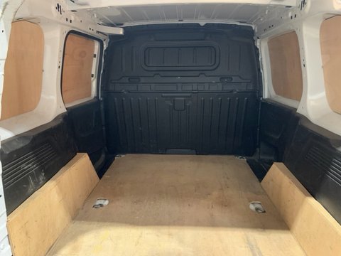 Peugeot Partner BLUEHDI PROFESSIONAL PREMIUM PLUS L1 8