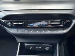 Hyundai BAYON 1.0 Bayon Premium T-GDI Auto 5dr 50