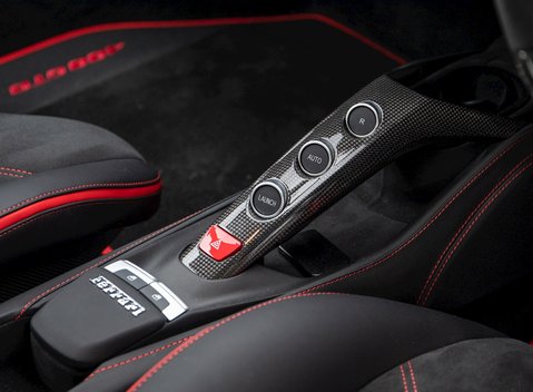 Ferrari 488 GTB 17