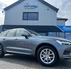 Volvo XC60 D4 MOMENTUM AWD AUTO 1