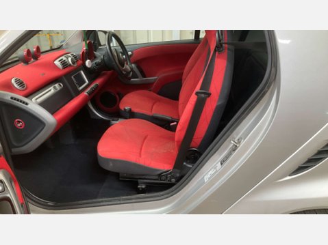 Smart Fortwo Coupe 0.8 CDI Passion Coupe 2dr Diesel SoftTouch Euro 5 (54 bhp) 11