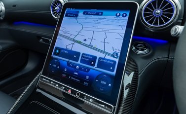 Mercedes-Benz SL Class SL63 AMG PERFORMANCE 24