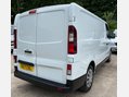 Renault Trafic 1.6 dCi 27 Business+ Panel Van 5dr Diesel Manual SWB Standard Roof Euro 6 ( 8