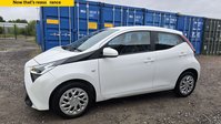 Toyota Aygo 1.0 VVT-i x-play Hatchback 5dr Petrol x-shift Euro 6 (Safety Sense) (71 ps) 3