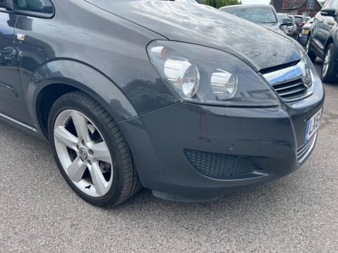 Vauxhall Zafira 1.8 16V Exclusiv Euro 5 5dr 12