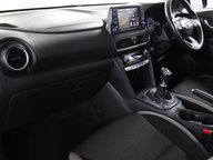 Hyundai KONA PREMIUM 34