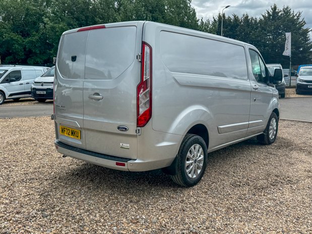 Ford Transit Custom SWB L1H1 Low Roof Limited 280 Air Con Alloys Sensors EURO 6 6