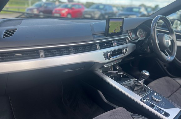 Audi A5 2.0 TFSI S LINE CONVERTIBLE WARM AIRSCARF 38
