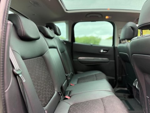 Peugeot 3008 1.6 HDi Allure Euro 5 5dr 9