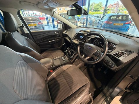 Ford Kuga 2.0 TDCi Titanium Euro 6 (s/s) 5dr 13