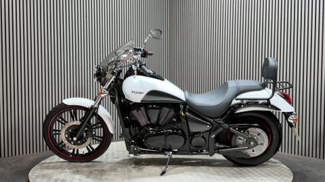 Kawasaki Vulcan 900 VN 2016 ONLY 2K NEW MOT LIGHTWEIGHT CRUISER A2 BIKE 8