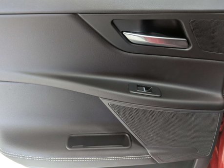 Jaguar XE 2.0 XE R-Sport i Auto 4dr 43