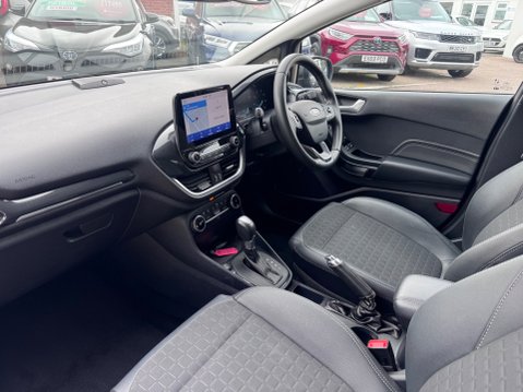 Ford Fiesta TITANIUM X 12