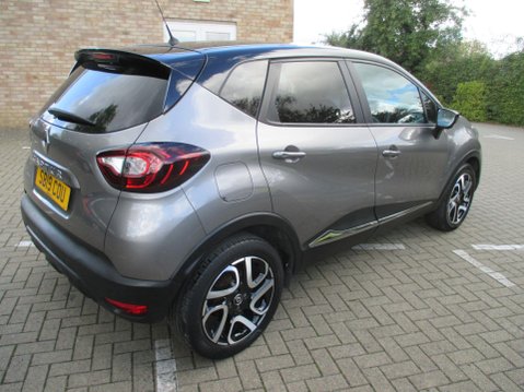 Renault Captur 0.9 TCe ENERGY Iconic Euro 6 (s/s) 5dr 5