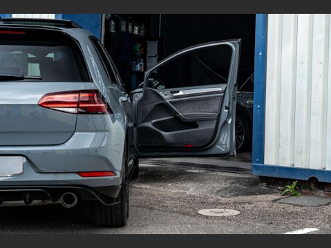 Volkswagen Golf 2.0 Golf GTi TCR Semi-Auto 5dr 8