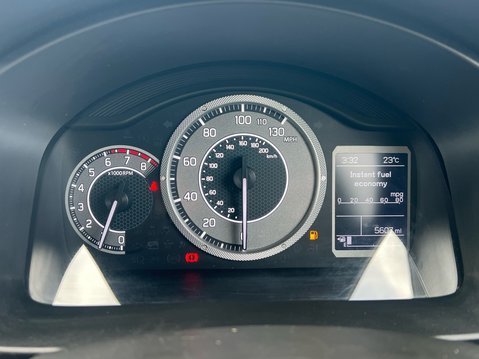 Suzuki Ignis SZ-T DUALJET MHEV 11
