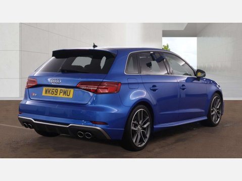 Audi S3 2.0 S3 Sportback TFSI Quattro Semi-Auto 4WD 5dr 4