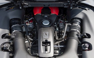 Ferrari 488 Spider 35