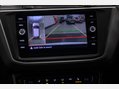 Volkswagen Tiguan 2.0 TDI R-Line Tech DSG 4Motion Euro 6 (s/s) 5dr 52