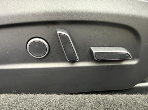 Tesla Model 3 Saloon 4dr Electric Auto RWD (208 ps) 34