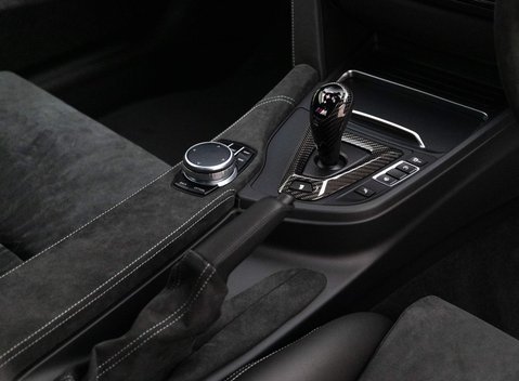 BMW M4 DTM Champion Edition 13