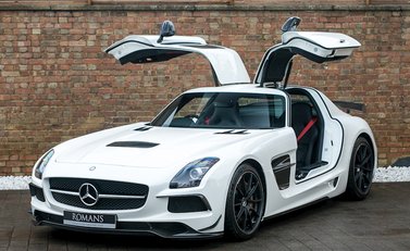 Mercedes-Benz SLS AMG Black Series 6