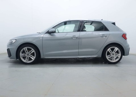 Audi A1 1.0 A1 Sportback 30 TFSI S Line Semi-Auto 5dr 8