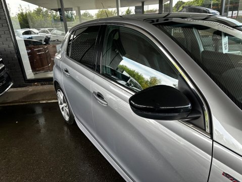 Peugeot 308 1.2 PureTech GPF GT Line Euro 6 (s/s) 5dr 28