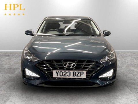 Hyundai i30 1.0 T-GDi MHEV SE Connect Hatchback 5dr Petrol Hybrid DCT Euro 6 (s/s) (120 2