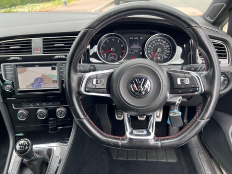 Volkswagen Golf 1.4 TSI BlueMotion Tech ACT R-Line Euro 6 (s/s) 3dr 91