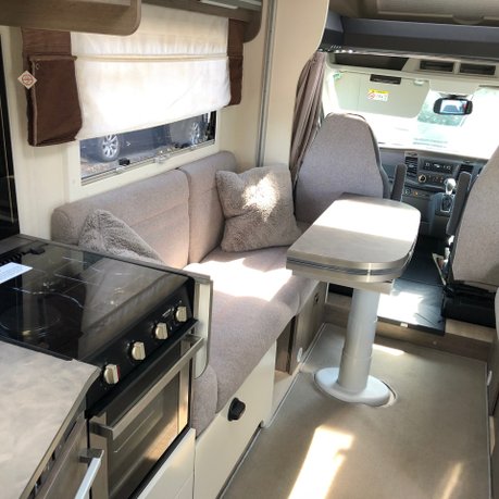 Chausson Titanium 720 Titanium 720 Automatic 6 Berth 3500Kg only 5000 miles 9