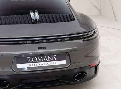 Porsche 911 Carrera GTS (992) 22