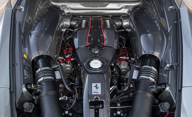 Ferrari 488 Pista 34
