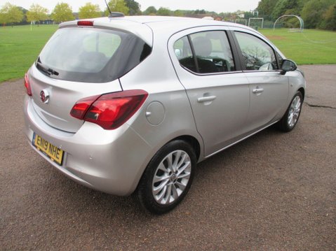 Vauxhall Corsa 1.4i ecoTEC SE Nav Euro 6 5dr 9