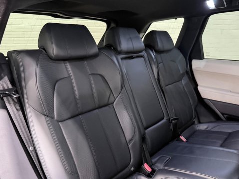 Land Rover Range Rover Sport 3.0 SD V6 HSE Auto 4WD Euro 5 (s/s) 5dr 19