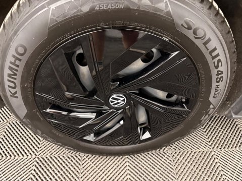 Volkswagen Id.4 Pure 52kWh Life Auto 5dr 41