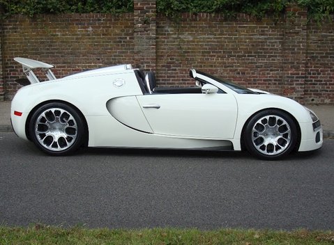 Bugatti Veyron 16.4 Grand Sport 3