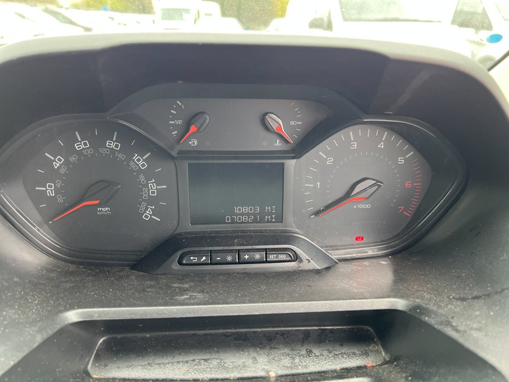 2020 Peugeot PartnerSWB L1H1 Low Roof Professional Air Con Sensors EURO 6 NO VAT — thumbnail 31 of 51