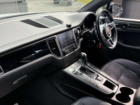 Porsche Macan 3.0 Macan S D Semi-Auto 4WD 5dr 79